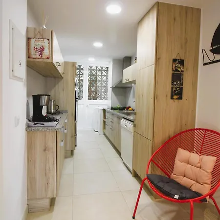 Apartment Corsario. Con Terraza A 1 Min De La Playa De Almadrava - Es-258-70